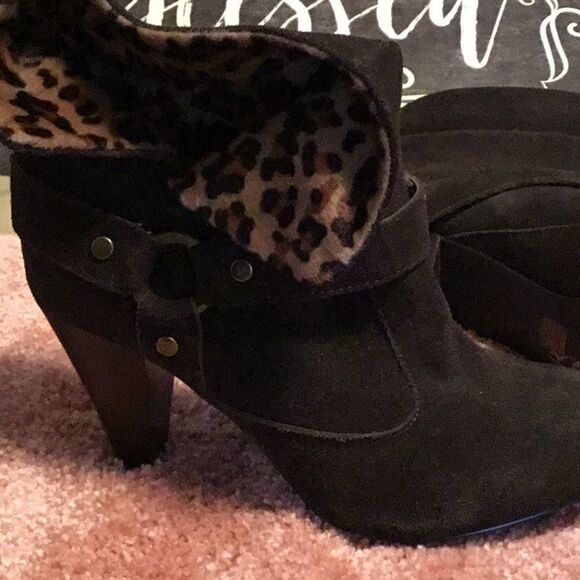 ♥️…Womens suede buckle heel booties - Picture 1 of 5